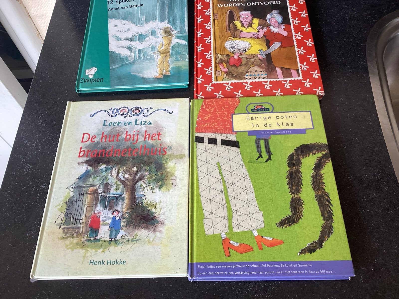 Vier leesboekjes voor groep 4/5 - Diverse verhalen, Ophalen of Verzenden, Gelezen, Fictie algemeen