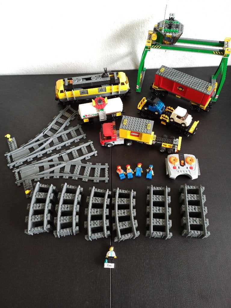 2x Lego 7939 cargo train, Ophalen of Verzenden, Zo goed als nieuw, Complete set, Lego