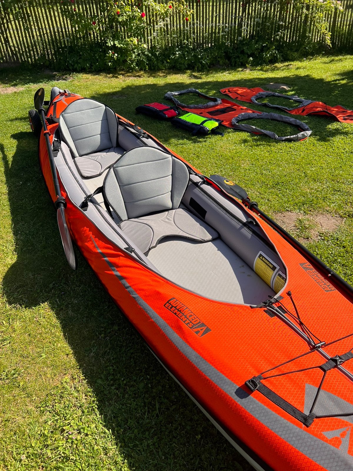 Advanced Elements AE1107 Opblaasbare Kayak Compleet Pakket, Watersport en Boten, Kajaks, Ophalen, 2-persoons, Opblaasbaar, Zo goed als nieuw