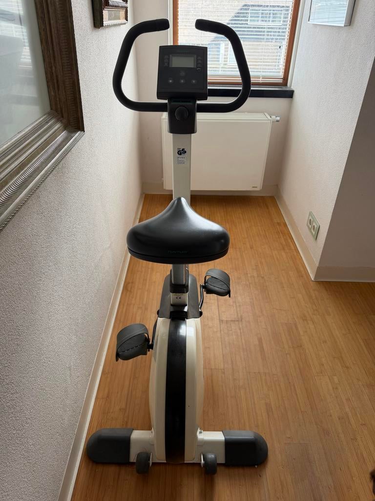 Tunturi Hometrainer, Sport en Fitness, Ophalen, Gebruikt, Metaal, Benen