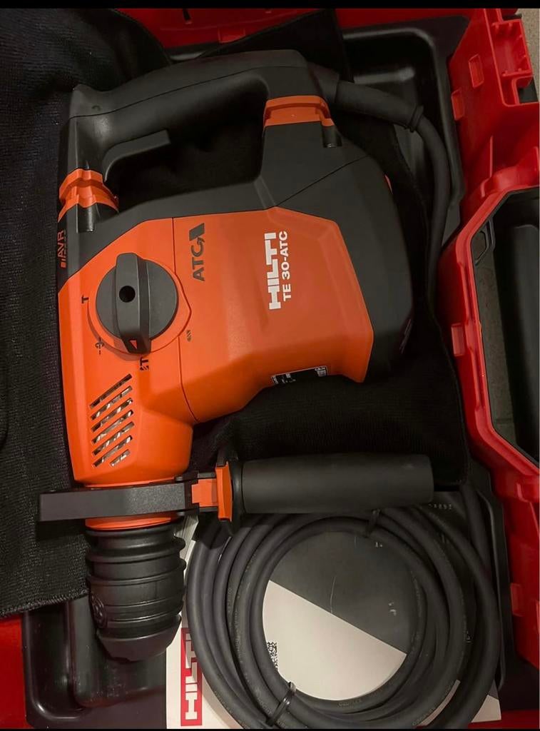 Hilti TE 30-ATC boorhamer met accessoires, Doe-het-zelf en Verbouw, Ophalen, Boor- en/of Breekhamer, Klopboormechanisme, Gebruikt