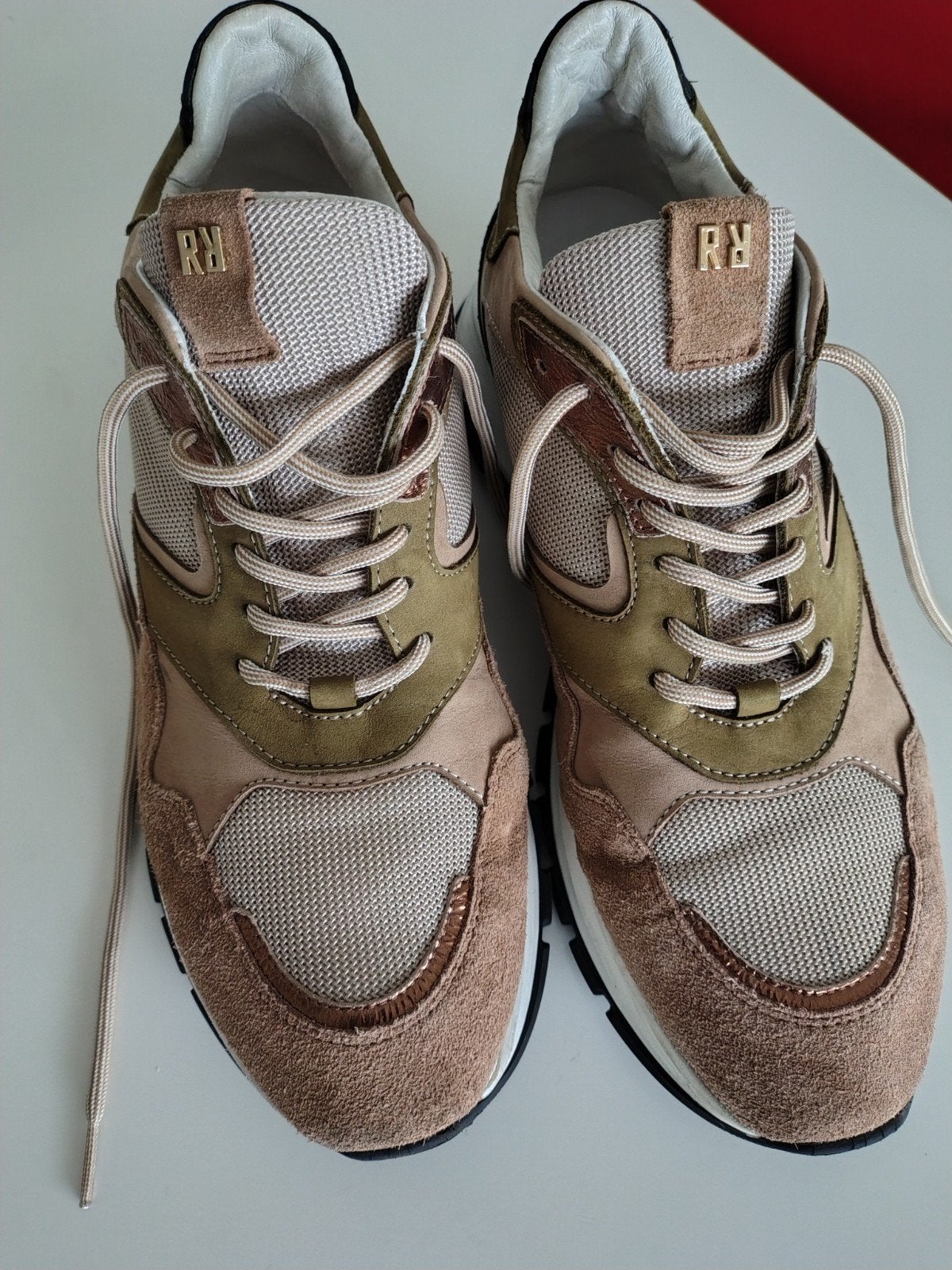 Red- rag sneakers maat 42, Kleding | Dames, Schoenen, Ophalen of Verzenden, Red rag, Sneakers of Gympen, Zo goed als nieuw
