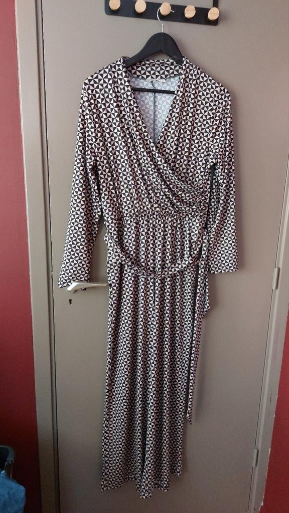 Jumpsuit met grafische print en strikceintuur maat 42, Kleding | Dames, Jumpsuits, Maat 38/40 (M), Zwart, Ophalen of Verzenden