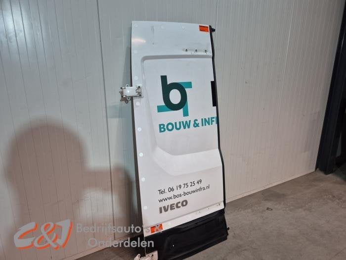 Achterdeur Bus-Bestelauto van een Iveco New Daily (XXXXXXXX), Gebruikt, -, -, Ophalen of Verzenden