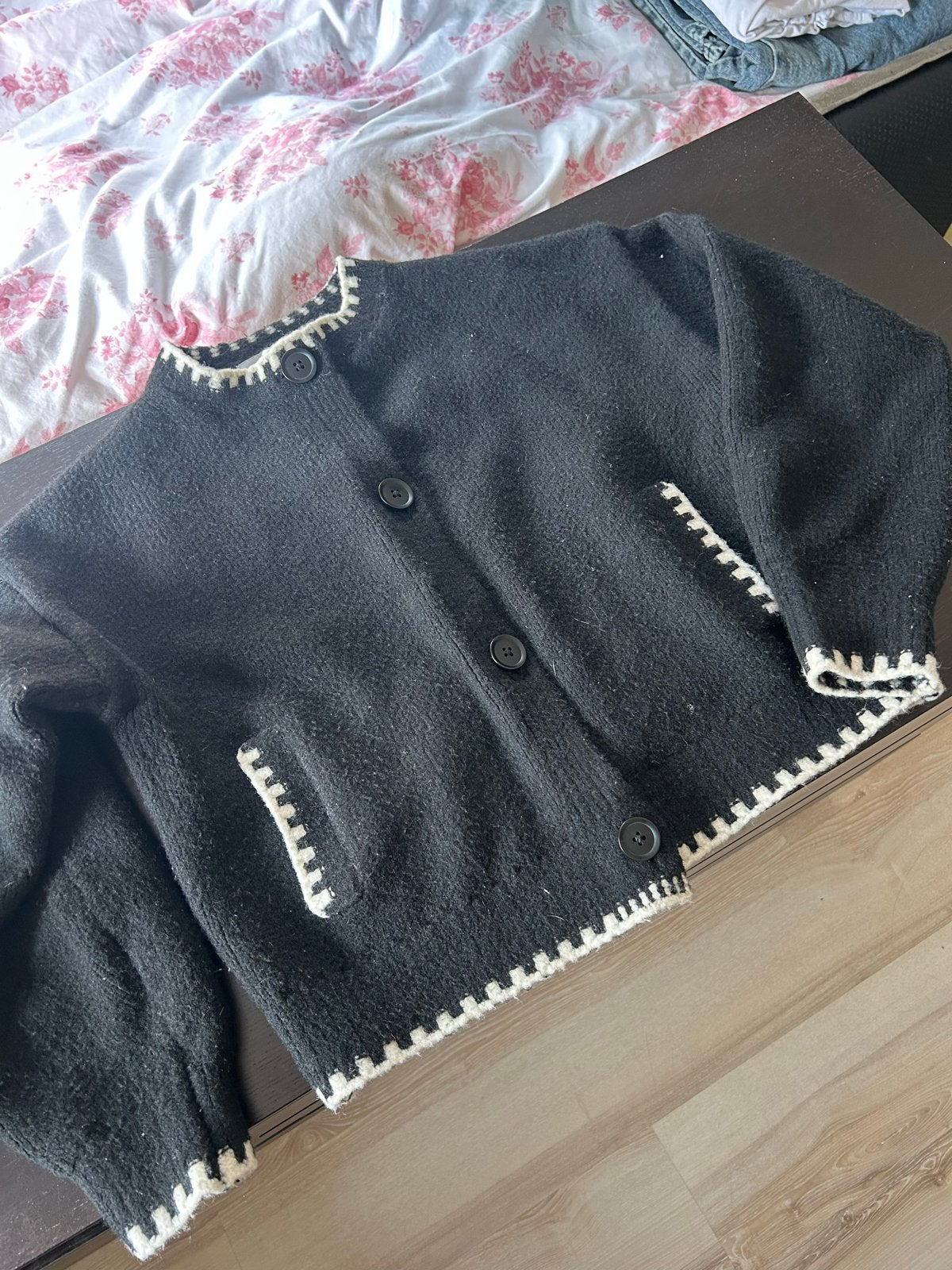 Primark Zwart vest met witte details - Maat XS, Kleding | Dames, Ophalen of Verzenden, Zo goed als nieuw, Maat 34 (XS) of kleiner
