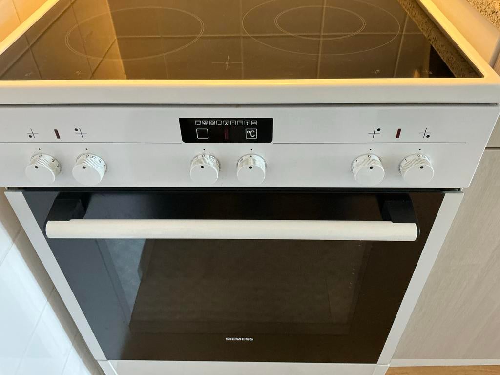 Siemens keramisch fornuis met oven, Ophalen, Gebruikt, 60 cm of meer, Keramisch