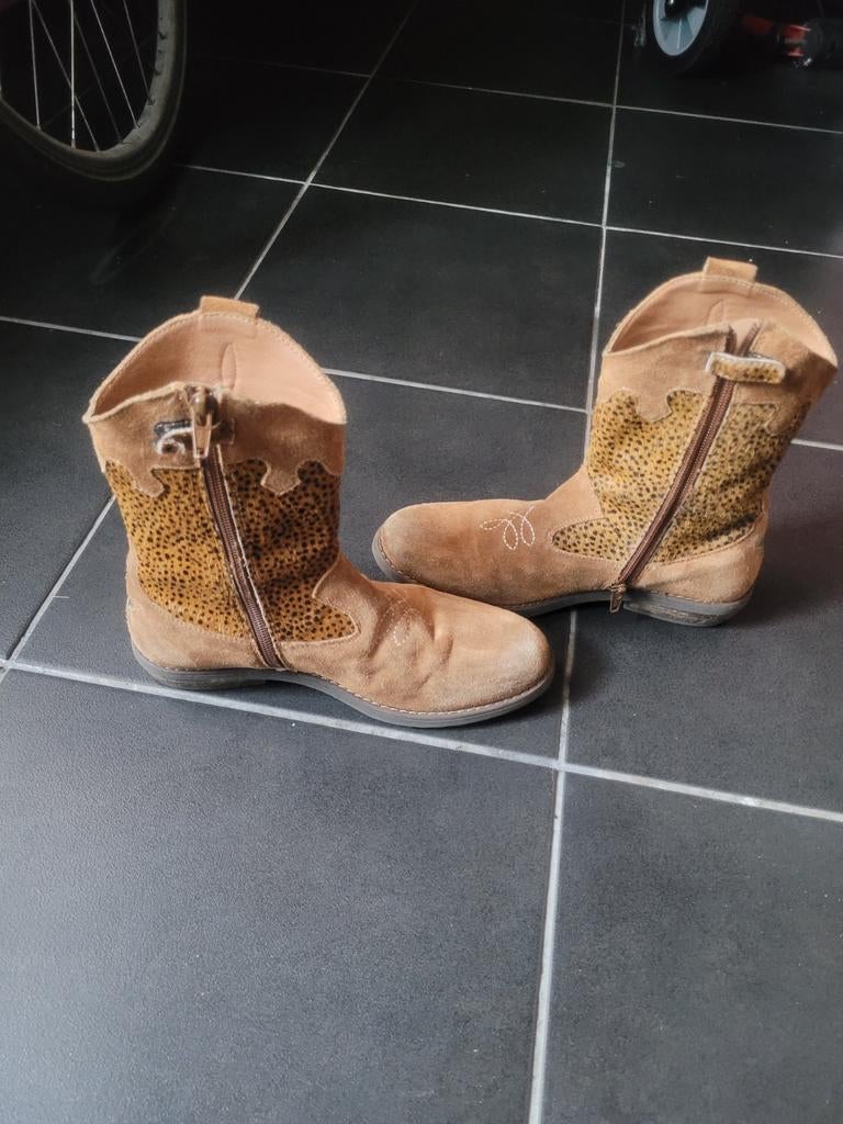 Leuke cowboy laarsjes meisje maat 34 alleen ophalen., Kinderen en Baby's, Ophalen of Verzenden, Meisje, Schoenen