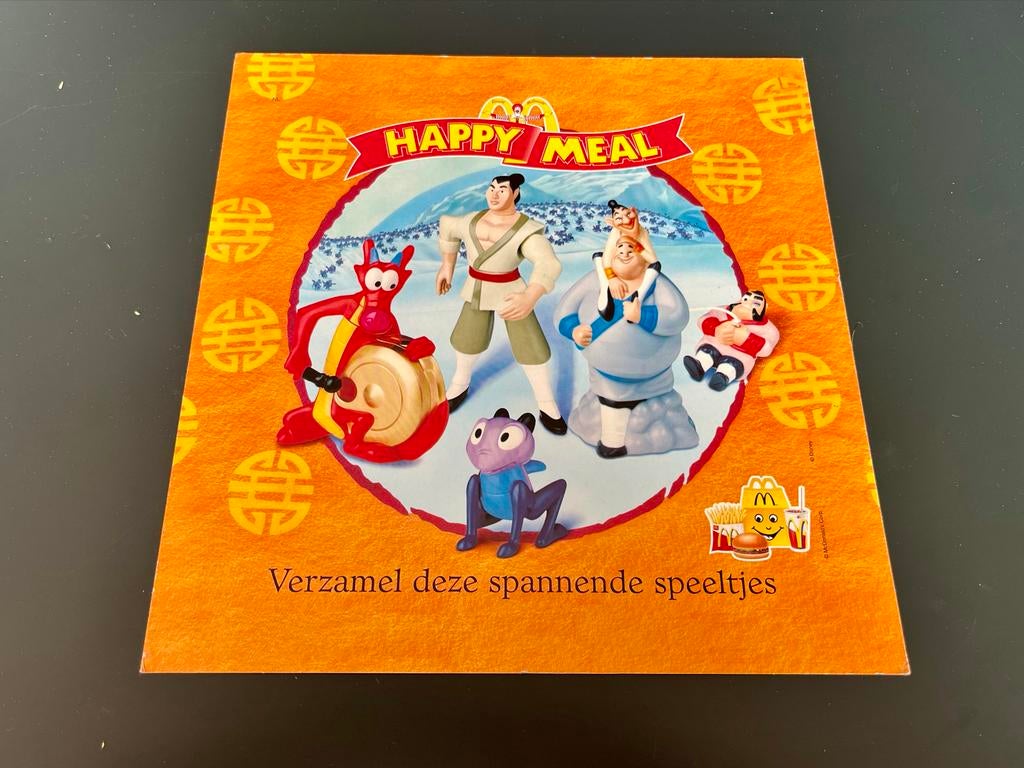 McDonald's Happy Meal Displays - Mulan & A Bug's Life, Ophalen of Verzenden, Overige figuren, Plaatje of Poster