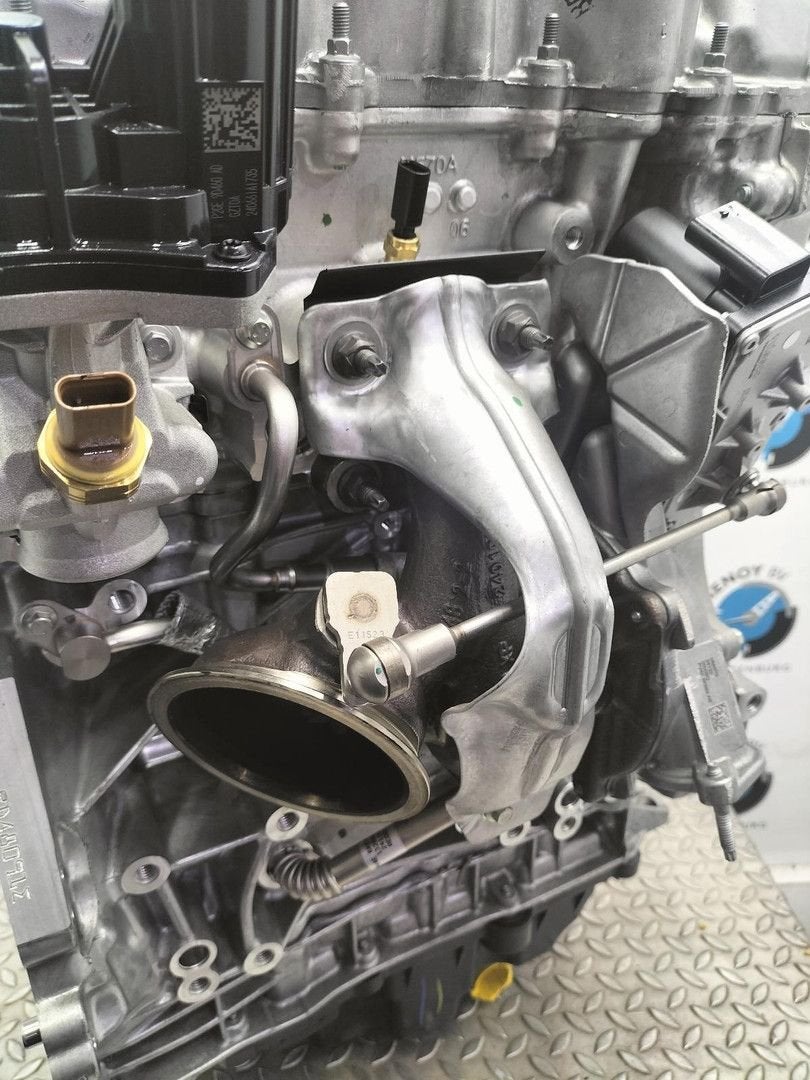 FORD KUGA Titanium TURBO PV4E6K682AB 2024, Ophalen of Verzenden, Gebruikt, Stiba lid