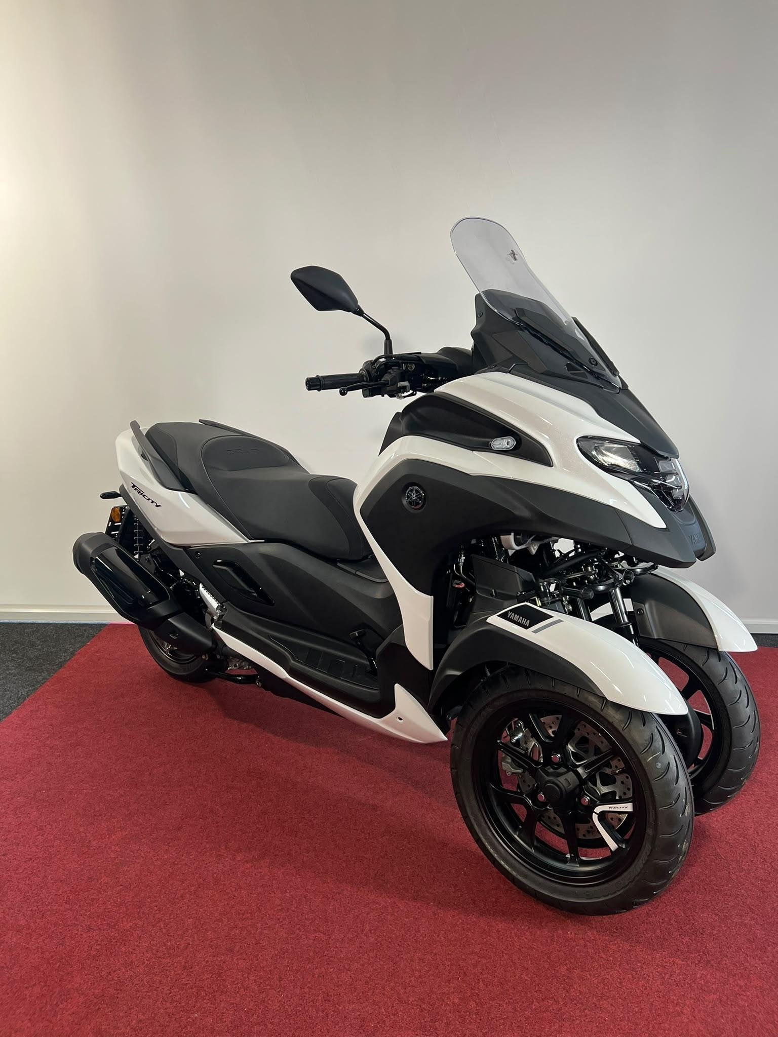 Yamaha Tricity 300 ABS Airbag Nieuw Model!, Scooter, Info@yamaha-motor.eu, 300 cc, Nieuw