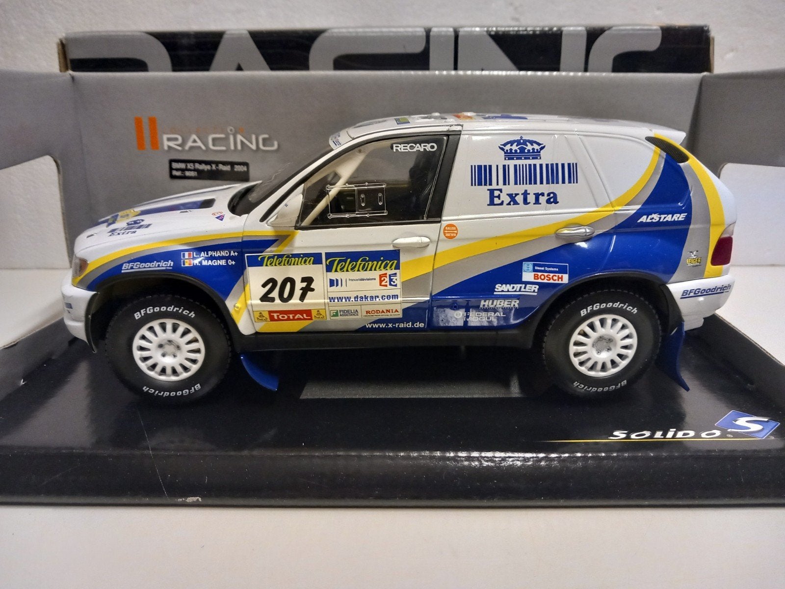 BMW X5 Raid Rally white Solido metal 1:18 KRD, Ophalen of Verzenden, Zo goed als nieuw, Auto, Solido