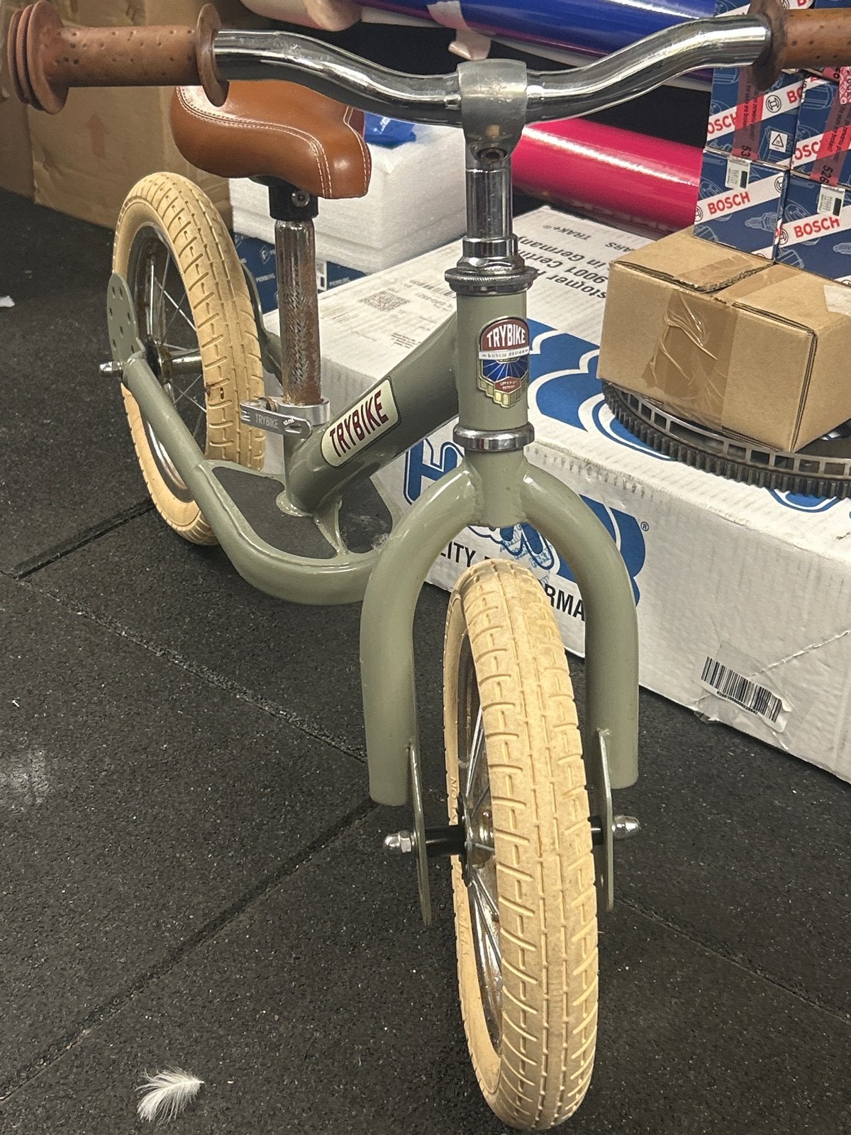 Trybike loopfiets - Groen met bruin zadel, Ophalen of Verzenden, Gebruikt, Minder dan 16 inch