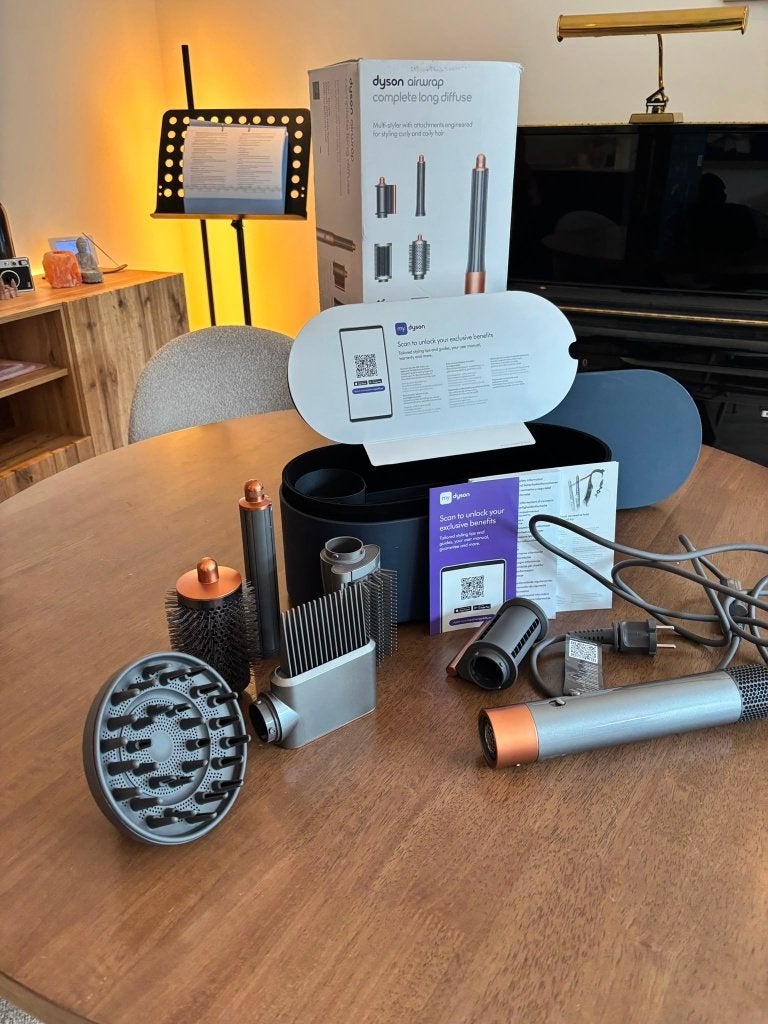 Dyson Airwrap Complete Long Diffuse - ZGAN, Ophalen of Verzenden, Zo goed als nieuw, Föhn of Haardroger