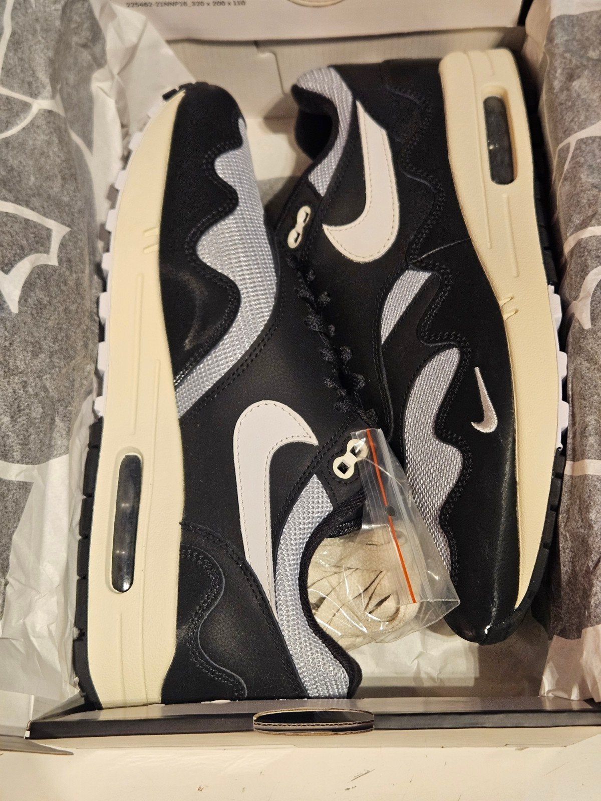 Nike air max 1 patta waves Black ds maat 42.5, Ophalen of Verzenden, Nieuw, Zwart