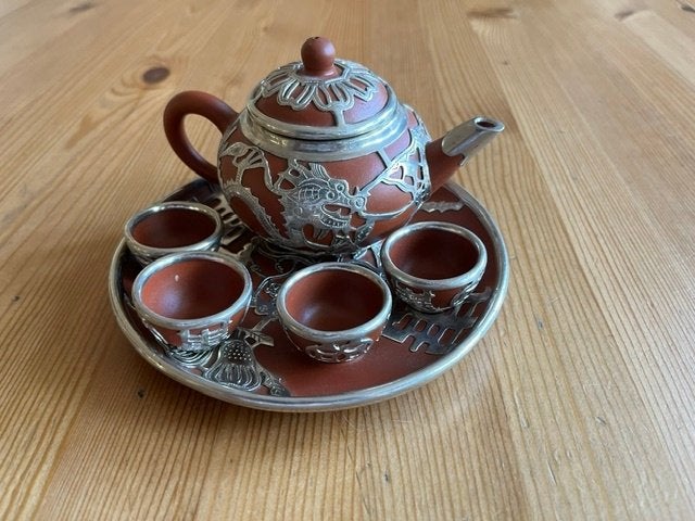 Vintage Yixing Thee set met zilverkleurige overlay, Ophalen of Verzenden