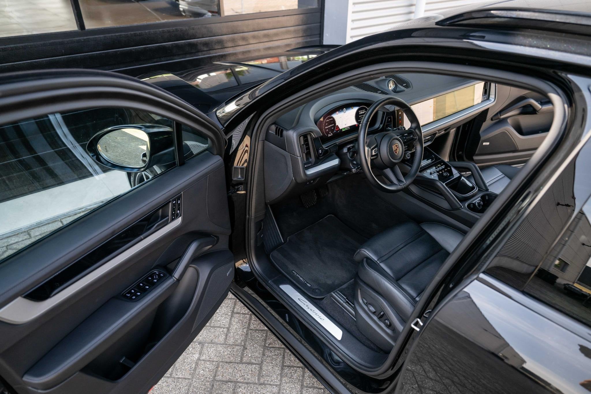 Porsche Cayenne 3.0 E-Hybrid Sport-Design Sportuitlaat Displ, Auto's, Automaat, Gebruikt, Euro 6, 2995 cc