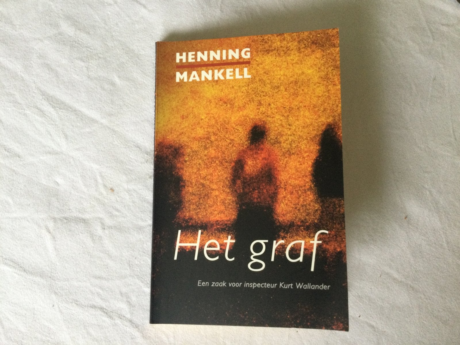 Henning Mankell, Het Graf, Boeken, Ophalen of Verzenden, Zo goed als nieuw, Scandinavië