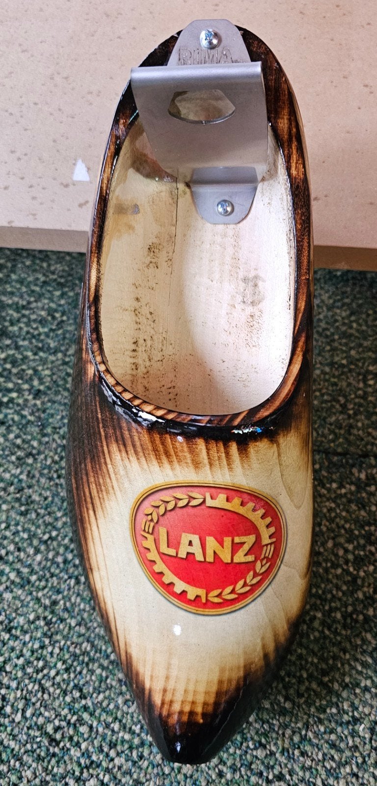 Mooie LANZ BULLDOG klomp-opener

Deze mooie dop, Ophalen of Verzenden, Nieuw, Gebruiksvoorwerp