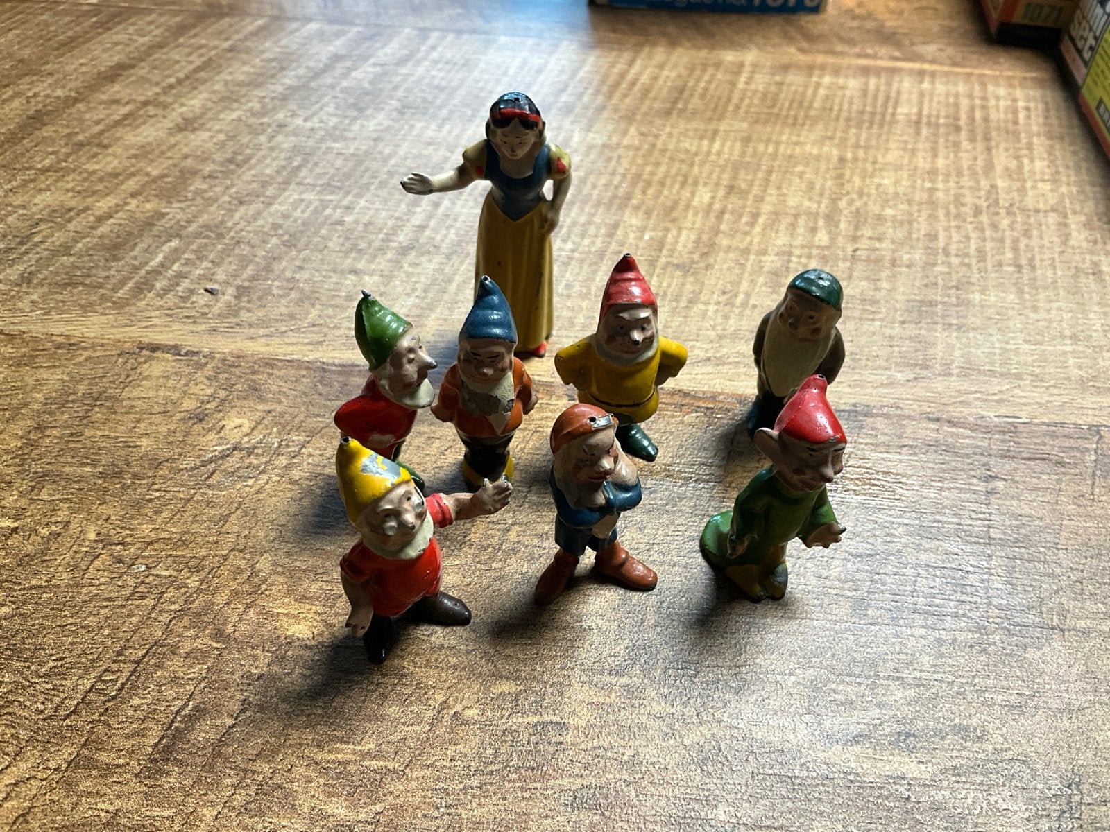 Britains Disney Sneeuwwitje en de 7 Dwergen Figuren, Hobby en Vrije tijd, Ophalen of Verzenden, Gebruikt, Overige typen