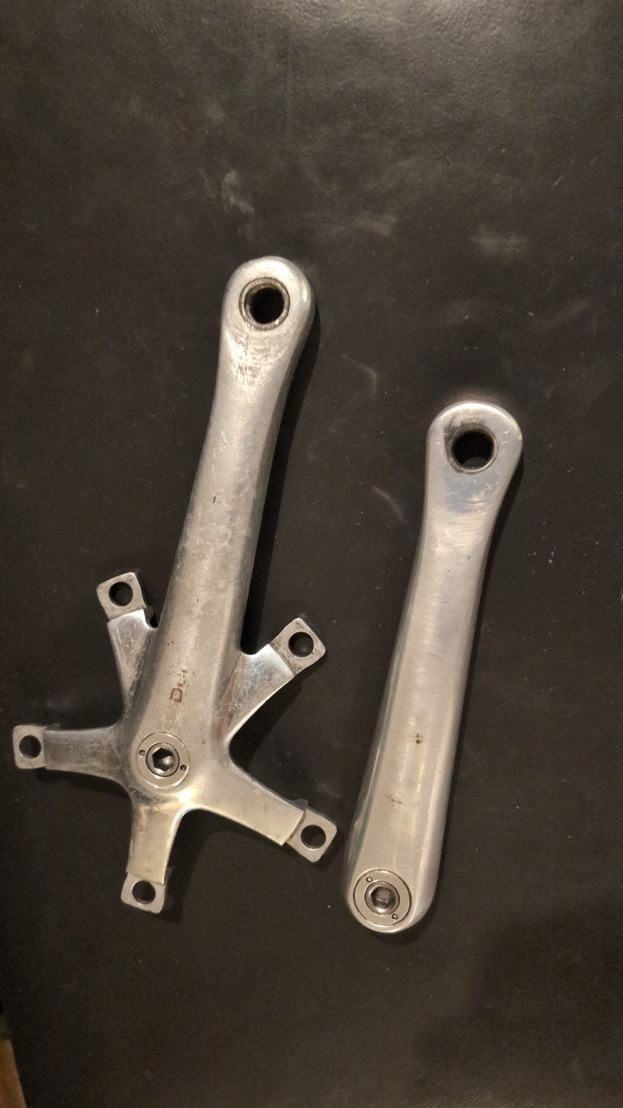 Crankstel en pedalen voor fiets, aluminium, Fietsen en Brommers, Fietsonderdelen, Crankstel of Pedalen, Gebruikt, Onbekend, Toerfiets