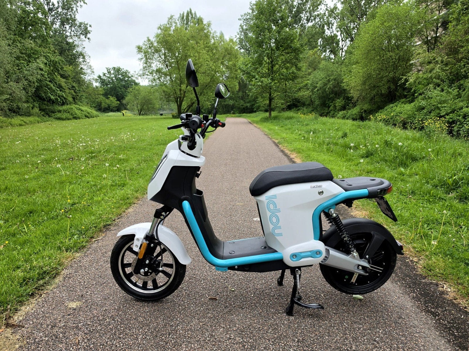 Elektrische Bromscooter Bosch, Elektrisch, Zo goed als nieuw, Ophalen, Overige merken