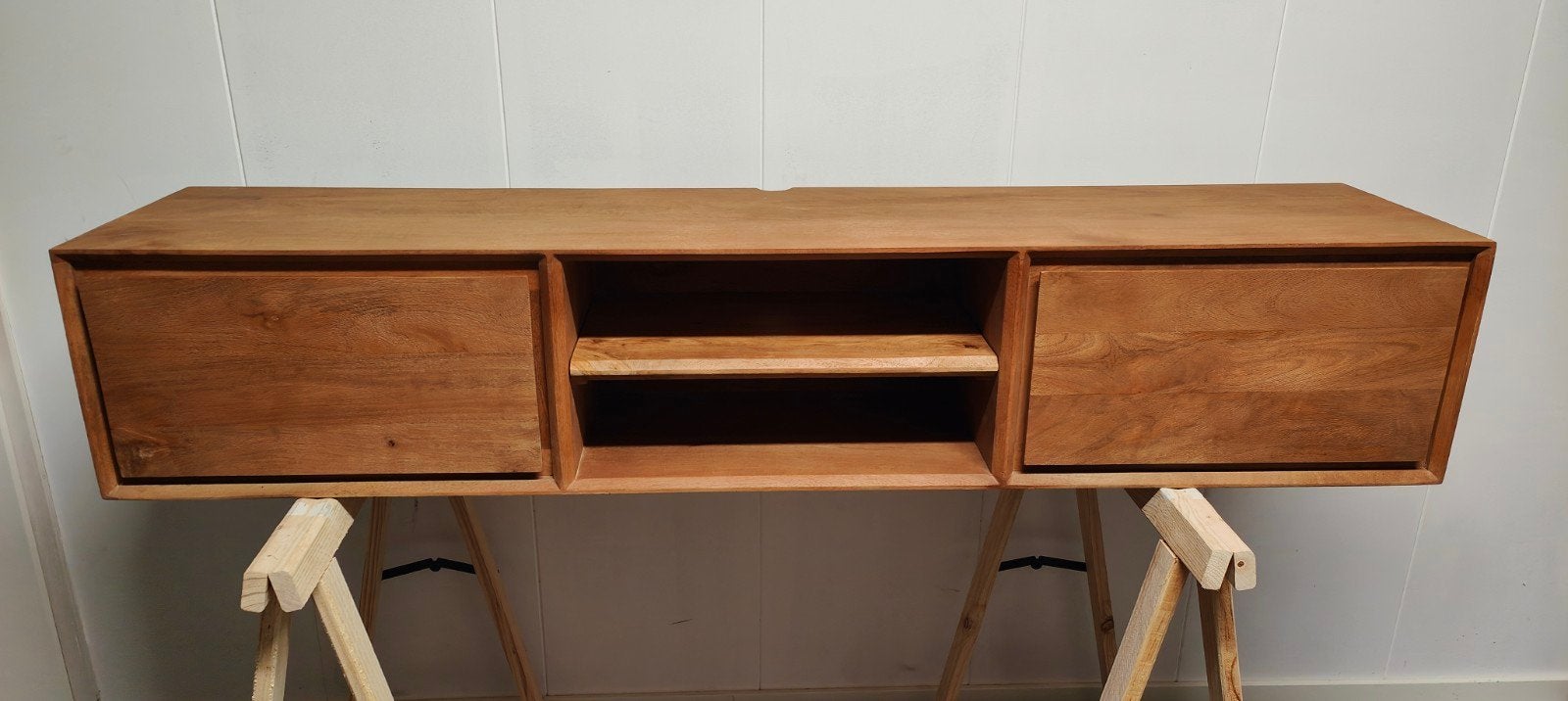 Zwevend tv-meubel Ambiance naturel 160 cm massief mangohout, Huis en Inrichting, Kasten | Televisiemeubels, Info@meubeloutletmeppel.nl