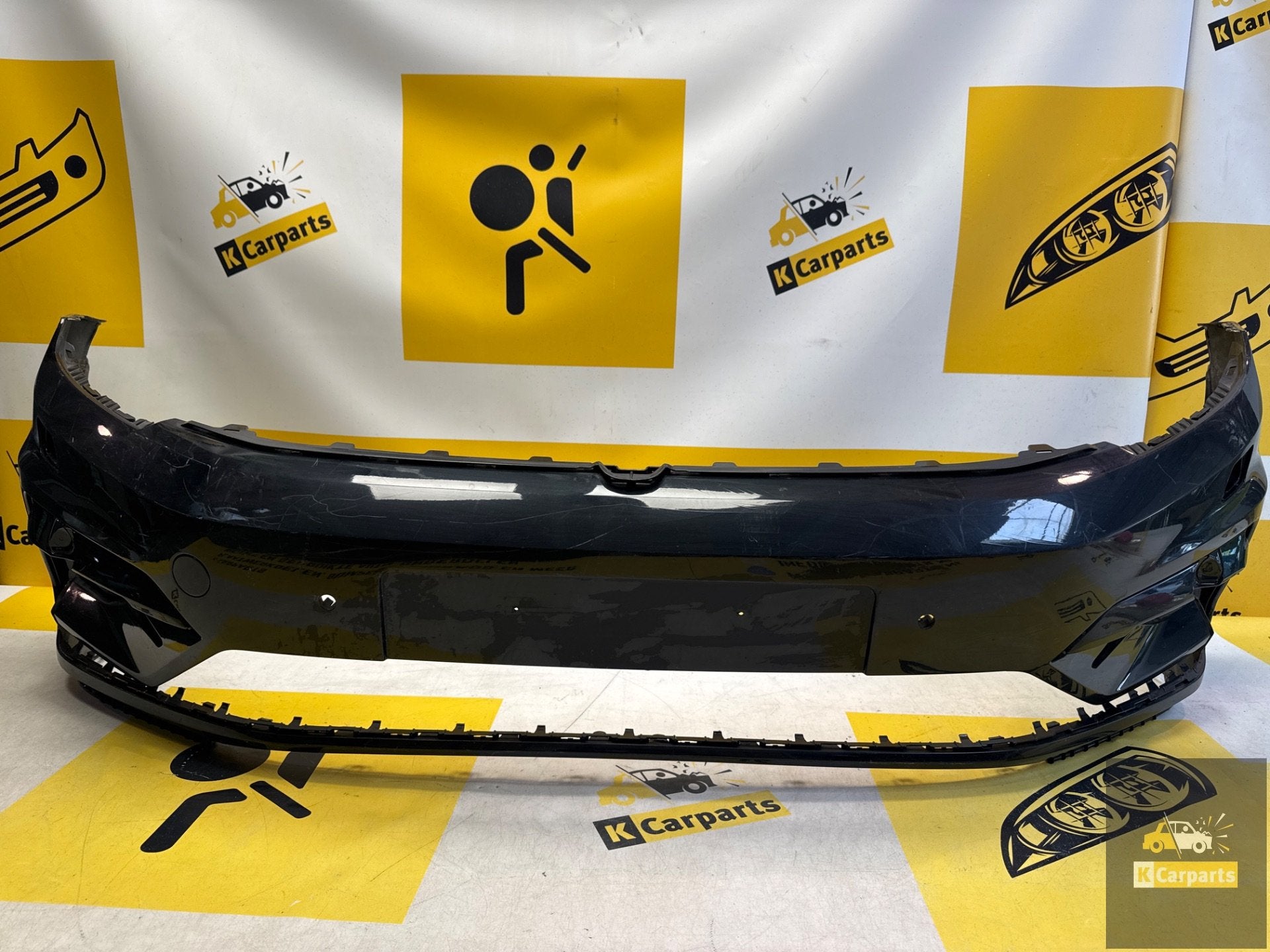 Voorbumper VW Touran 5TA R-line 6xPDC KLS 5TA807221M