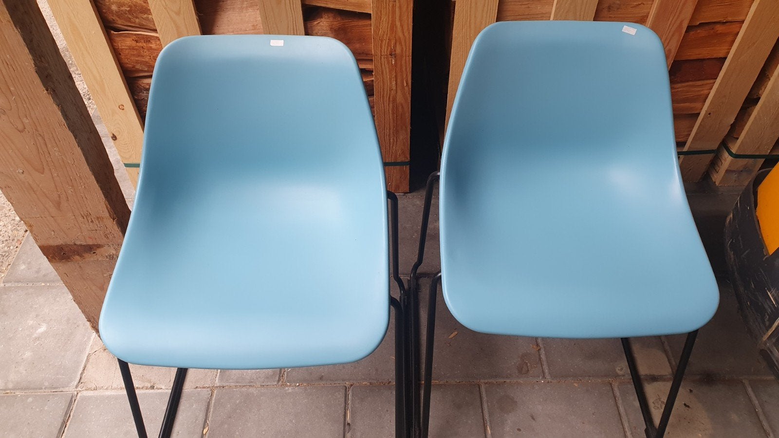 2 metalen stoelen van het labe Woood., Ophalen, Gebruikt, Twee, Blauw