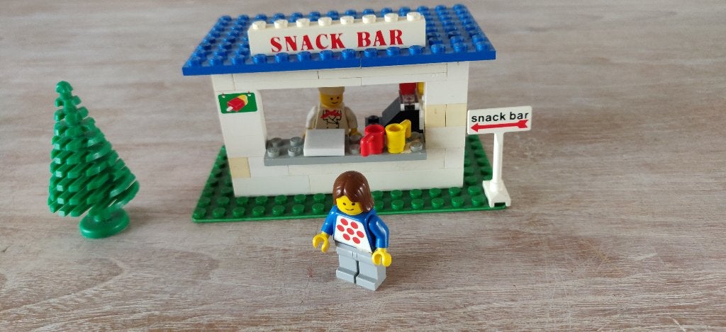 Lego snackbar 675,, Kinderen en Baby's, Speelgoed | Duplo en Lego, Ophalen of Verzenden, Gebruikt, Lego