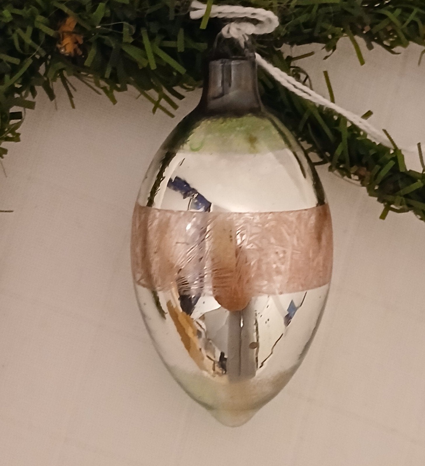 Oude Antieke Ajeko kerstbal olijf roze frosted, Verzenden