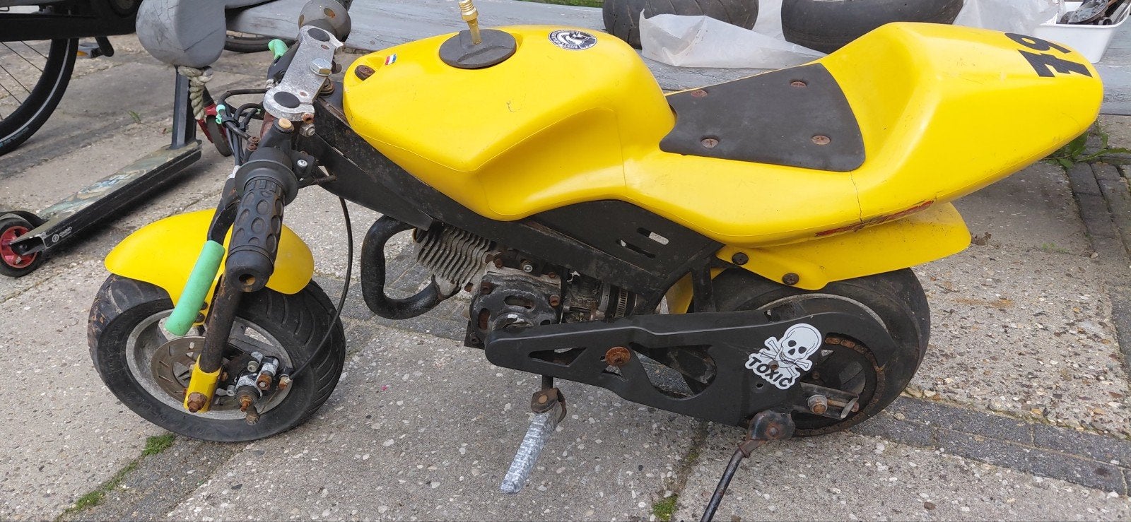 Gele Nitro Minibike 49cc - Project voor de handige klusser, Ophalen, Gebruikt, Schijfrem, Overige typen