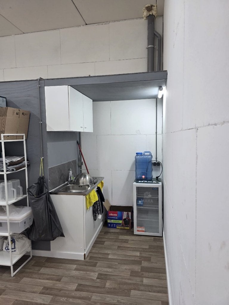 Foto 10 van Instapklare productiekeuken GRATIS over te nemen +Inventaris