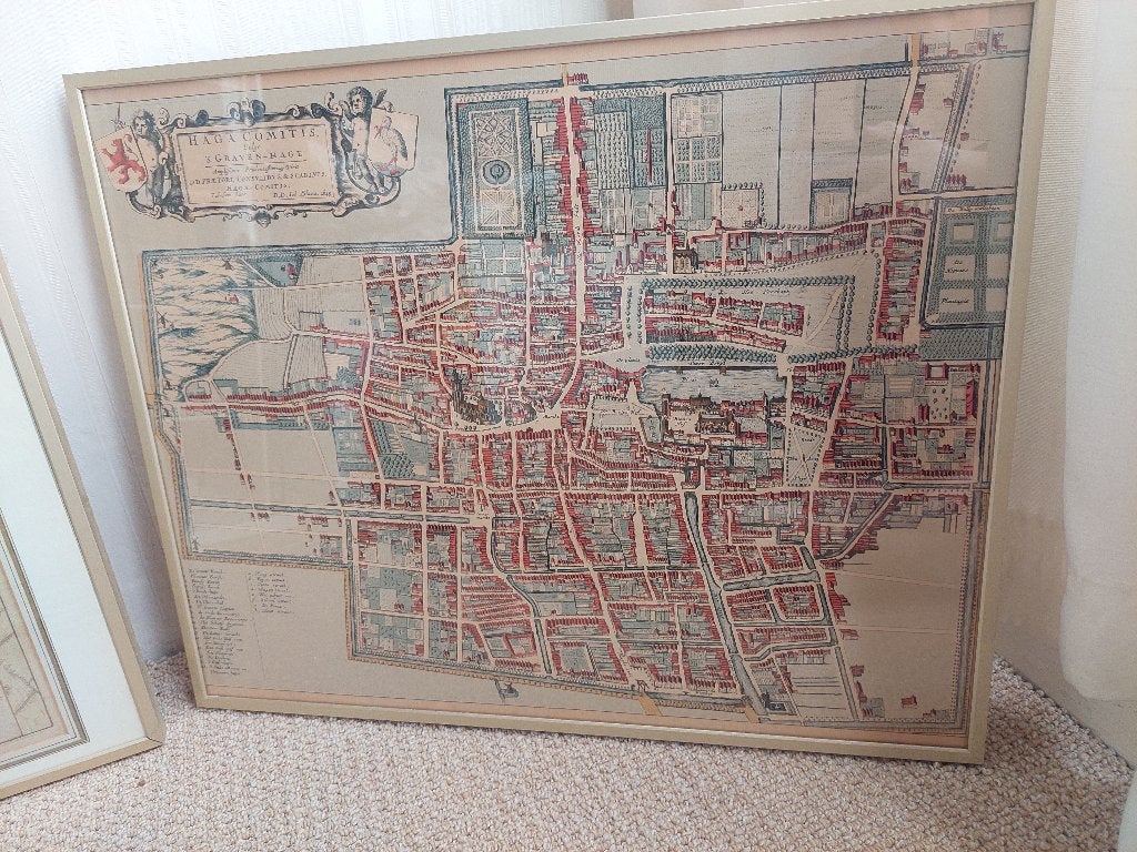 Ingelijste reproducties: Plattegrond van Den Haag en Gouda, Ophalen, Reproductie, Print/reproductie, Ingelijst