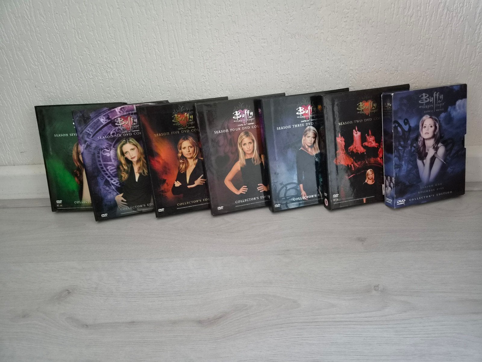 Buffy the Vampire Slayer collectors edition book version, Vanaf 12 jaar, Ophalen of Verzenden, Zo goed als nieuw, Horror