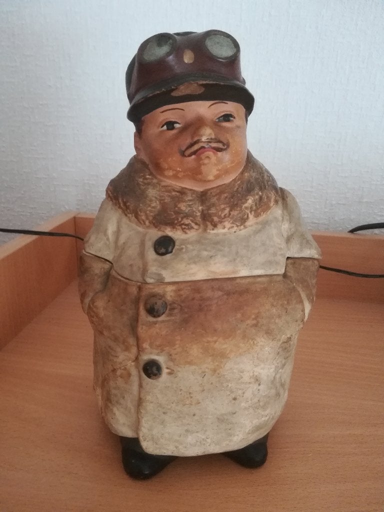 Keramische motorrijder, Ophalen