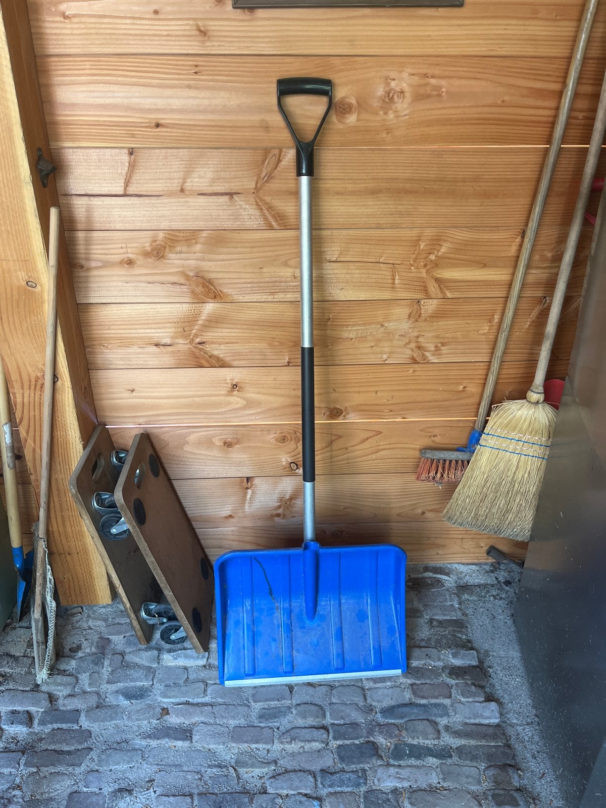 Sneeuwschep in goede staat, Ophalen, Gebruikt