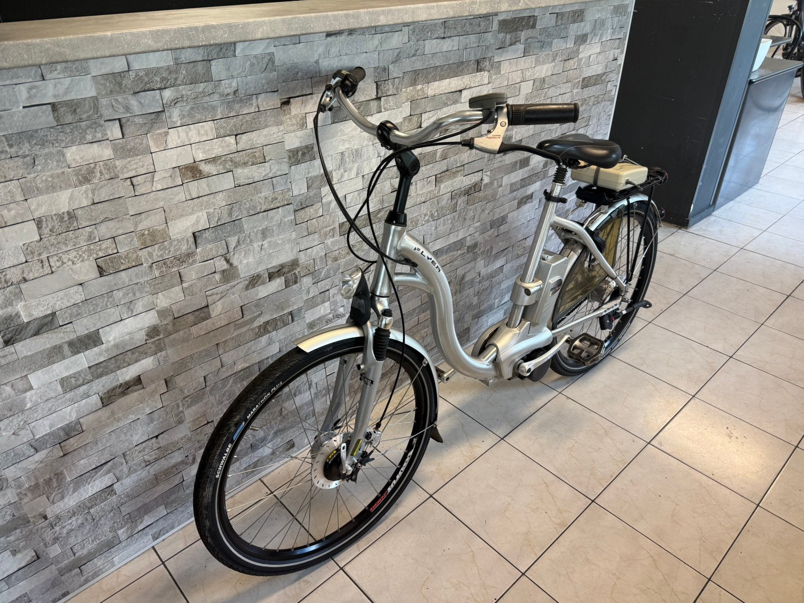 Elektrische fiets Flyer 26inch. D49cm. Middenmotor, Fietsen en Brommers, Fietsen | Dames | Damesfietsen, Gebruikt, 47 tot 50 cm