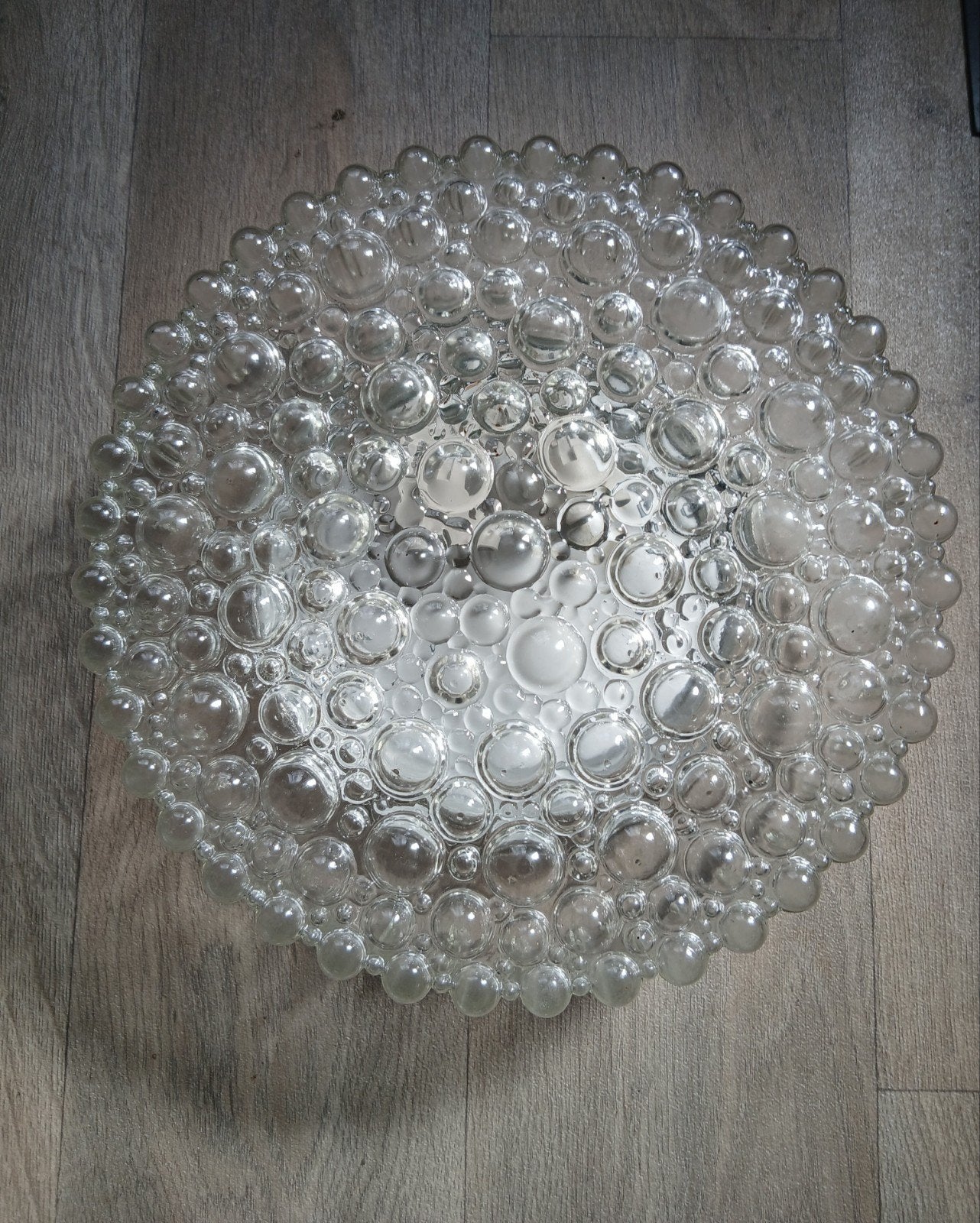 grote vintage plafonnière, glazen plafondlamp, 2 fittingen, Huis en Inrichting, Lampen | Plafondlampen, Jaren 70, 30 cm, E27 (groot)