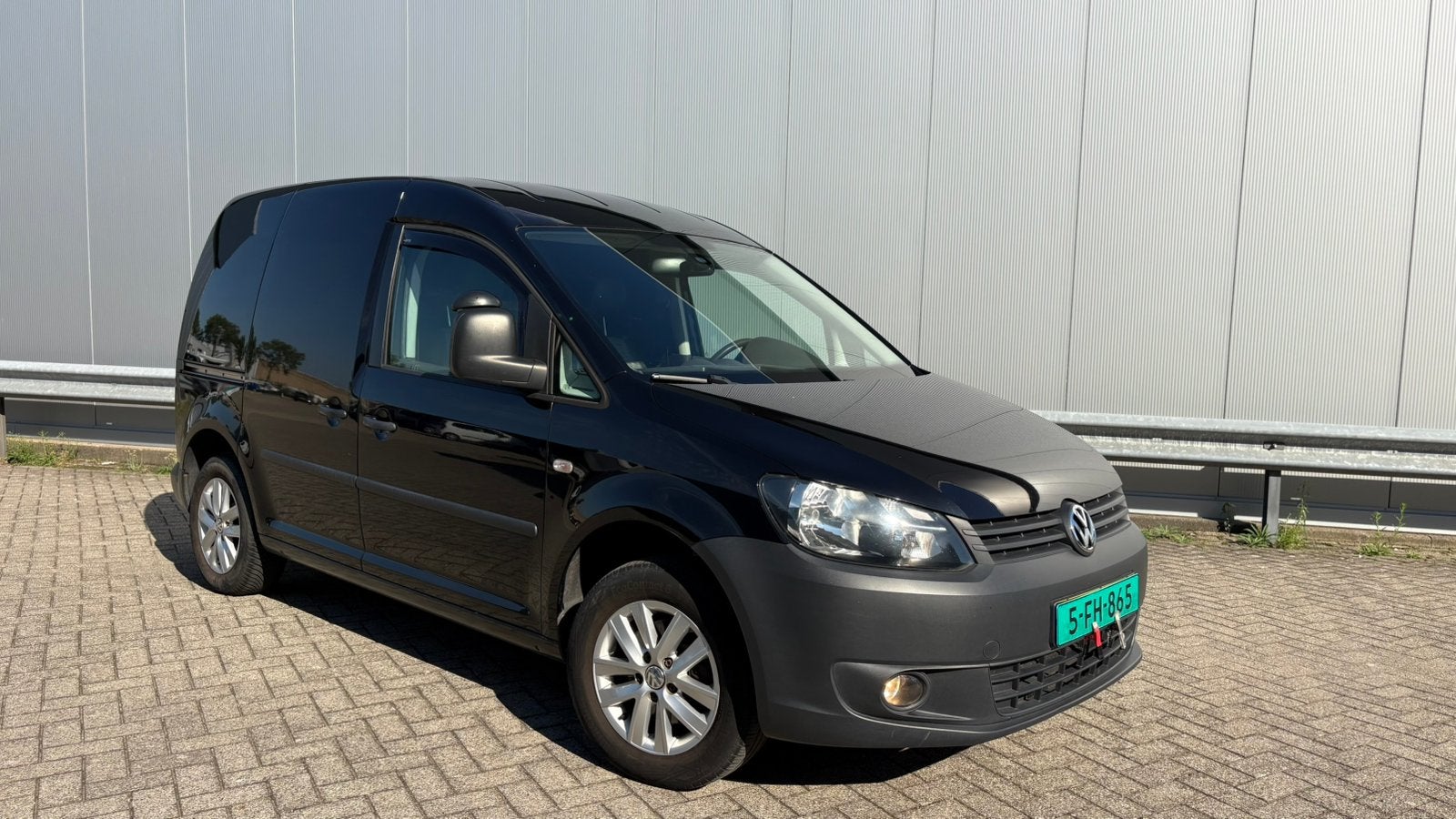Caddy 1.6 D Automaat '12 Leer/Navi/DSG/PDC ZWART! sport, Automaat, 4 cilinders, 700 kg, Volkswagen
