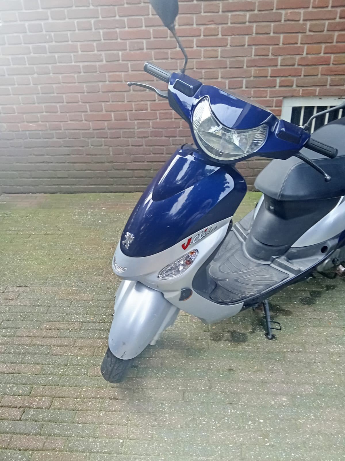 Peugeot V-Clic Scooter - Blauw/Zilver, Inclusief Helm, Fietsen en Brommers, Scooters | Peugeot, Ophalen of Verzenden, Gebruikt