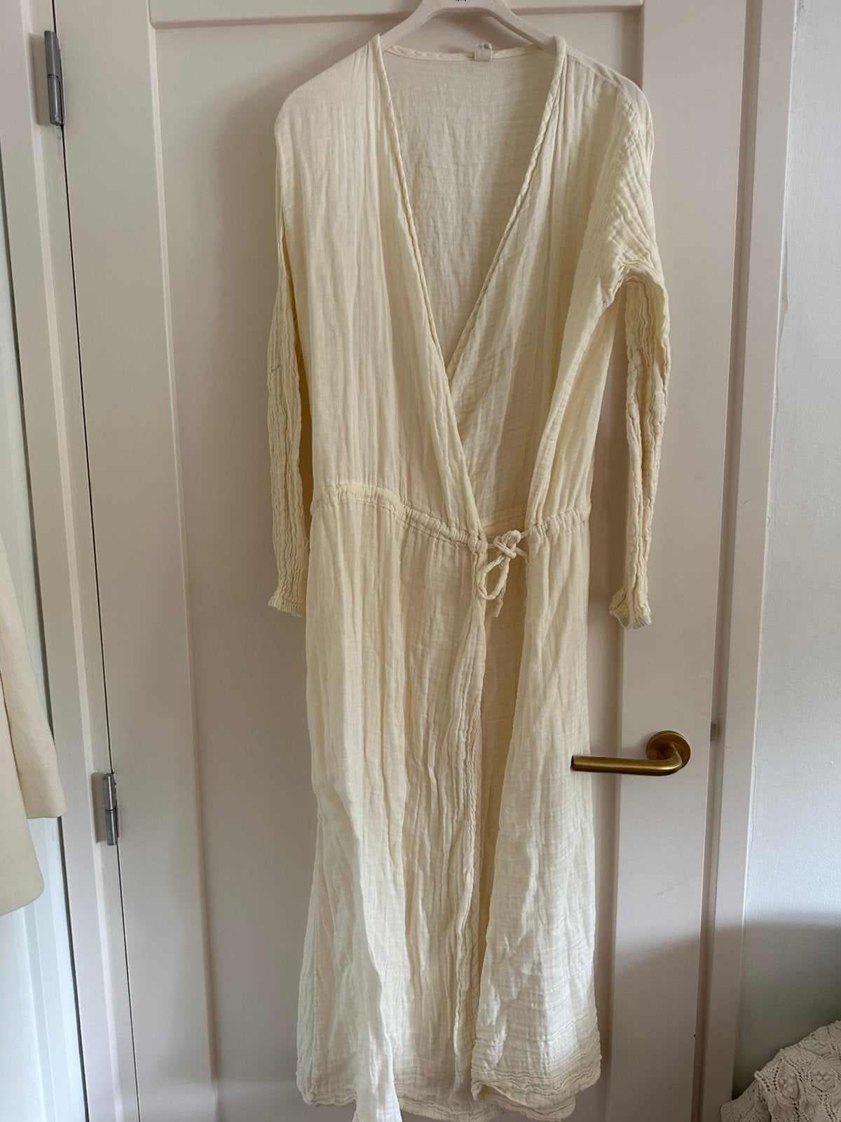 Numero 74 Licht creme wikkeljurk van mousseline katoen, M, Maat 38/40 (M), Wit, Ophalen of Verzenden, Zo goed als nieuw