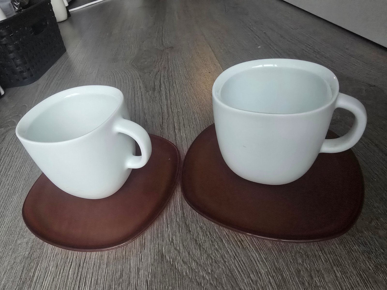 original nespresso kops en schotels / cups ans saucers, Ophalen, Zo goed als nieuw, Overige stijlen, Kop(pen) en/of Schotel(s)