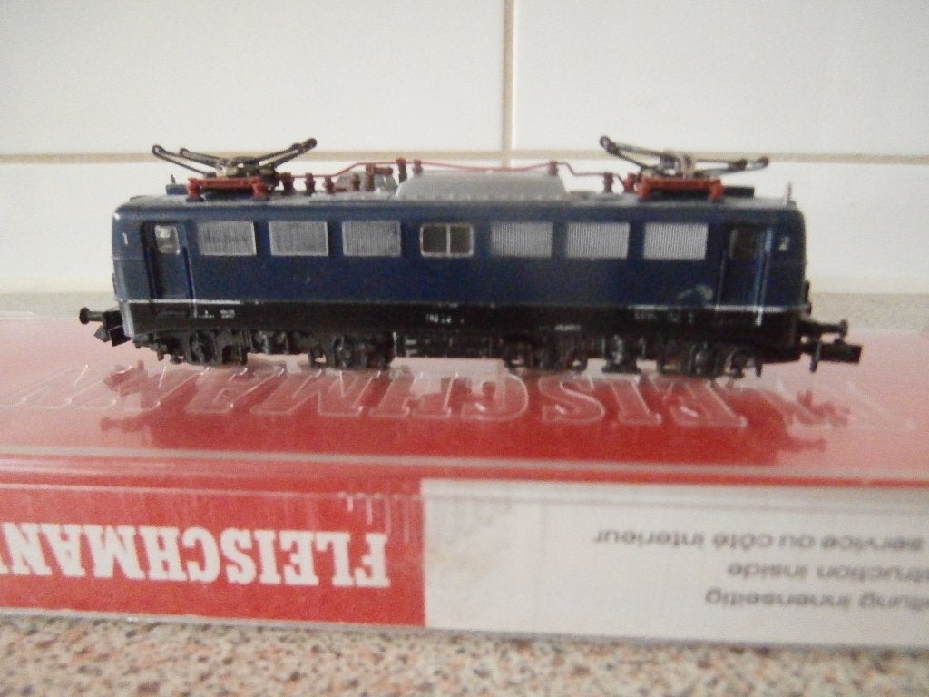 Fleischmann Piccolo DB- N-  lok 7335 Analoog, Fleischmann, Ophalen of Verzenden, Zo goed als nieuw, Analoog