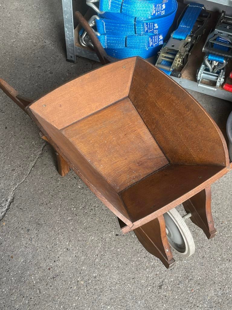 Houten Kinderkruiwagen - Speelplezier voor de Kleintjes, Ophalen, Gebruikt, Handmatig, Eenwielig