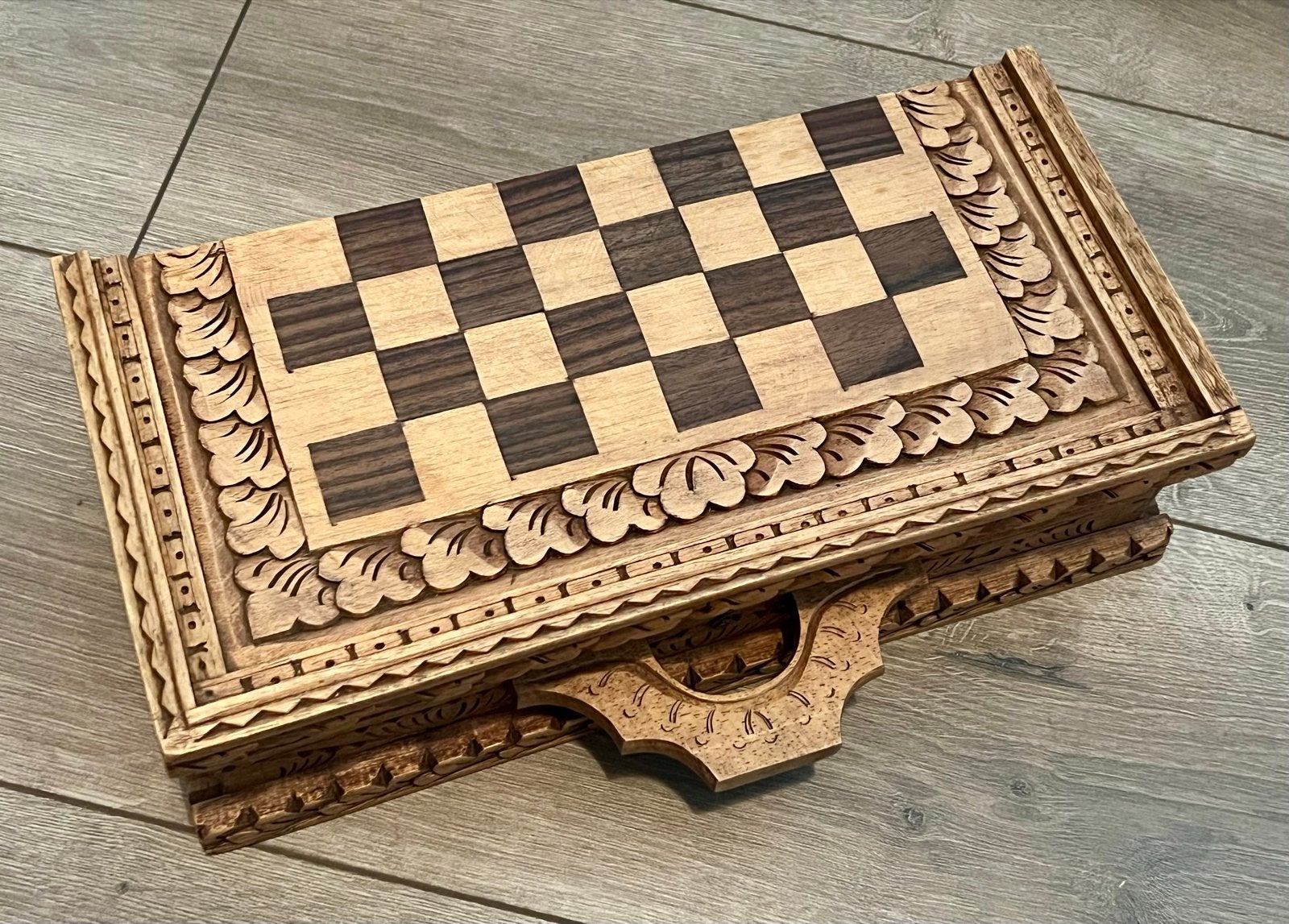 Schaak- en Backgammon Combinatiespel - Hout, Een of twee spelers, Ophalen of Verzenden, Zo goed als nieuw