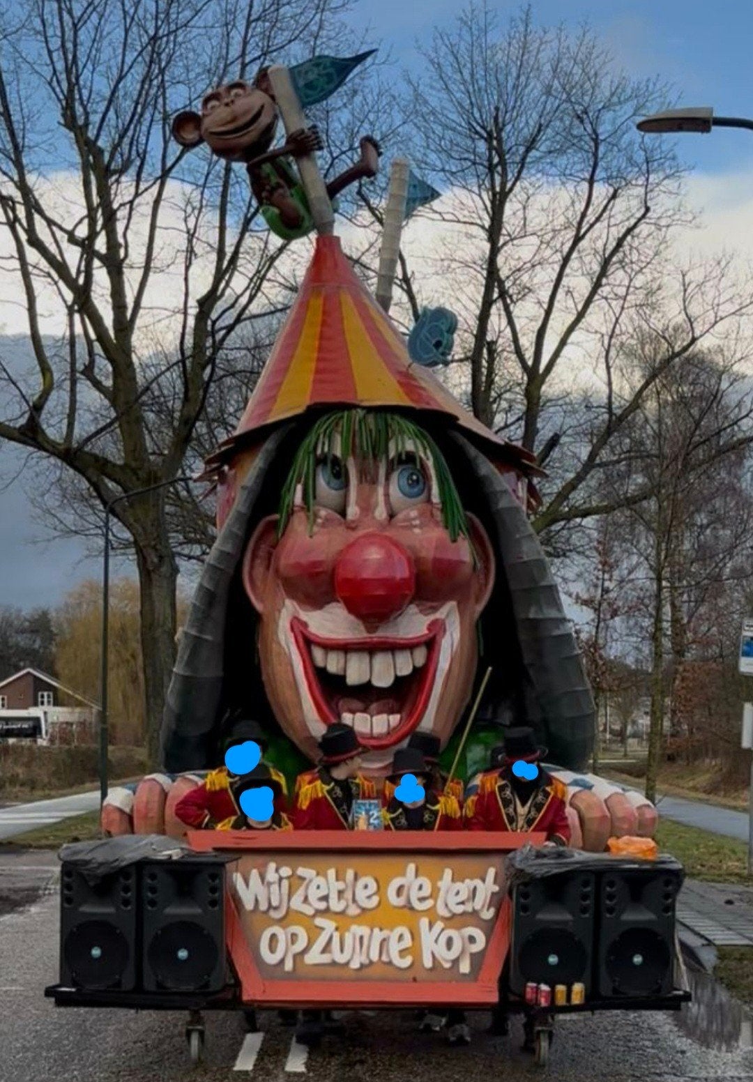 Carnavalswagen Circus Skik: Wij zette de tent op zunne kop, Hobby en Vrije tijd, Feestartikelen, Ophalen of Verzenden, Gebruikt