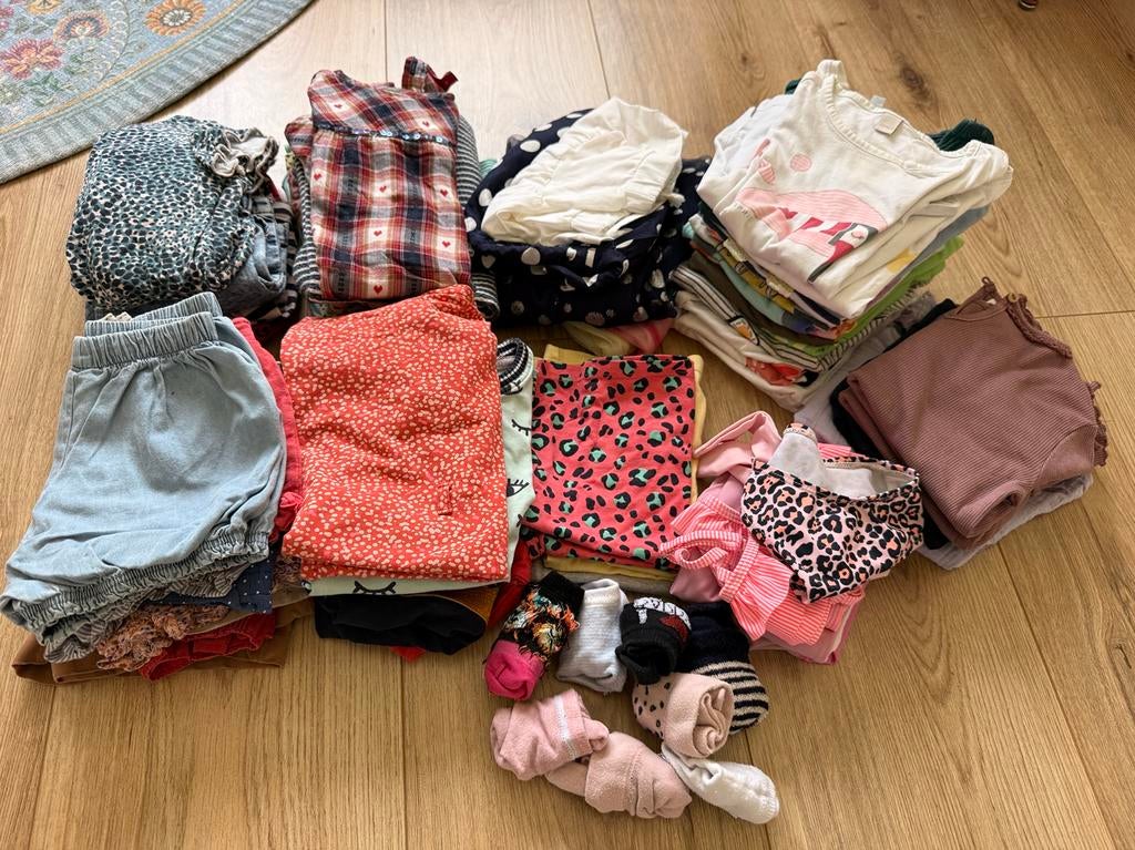 Groot pakket zomerkleding meisje maat 98, Ophalen, Gebruikt, Overige maten