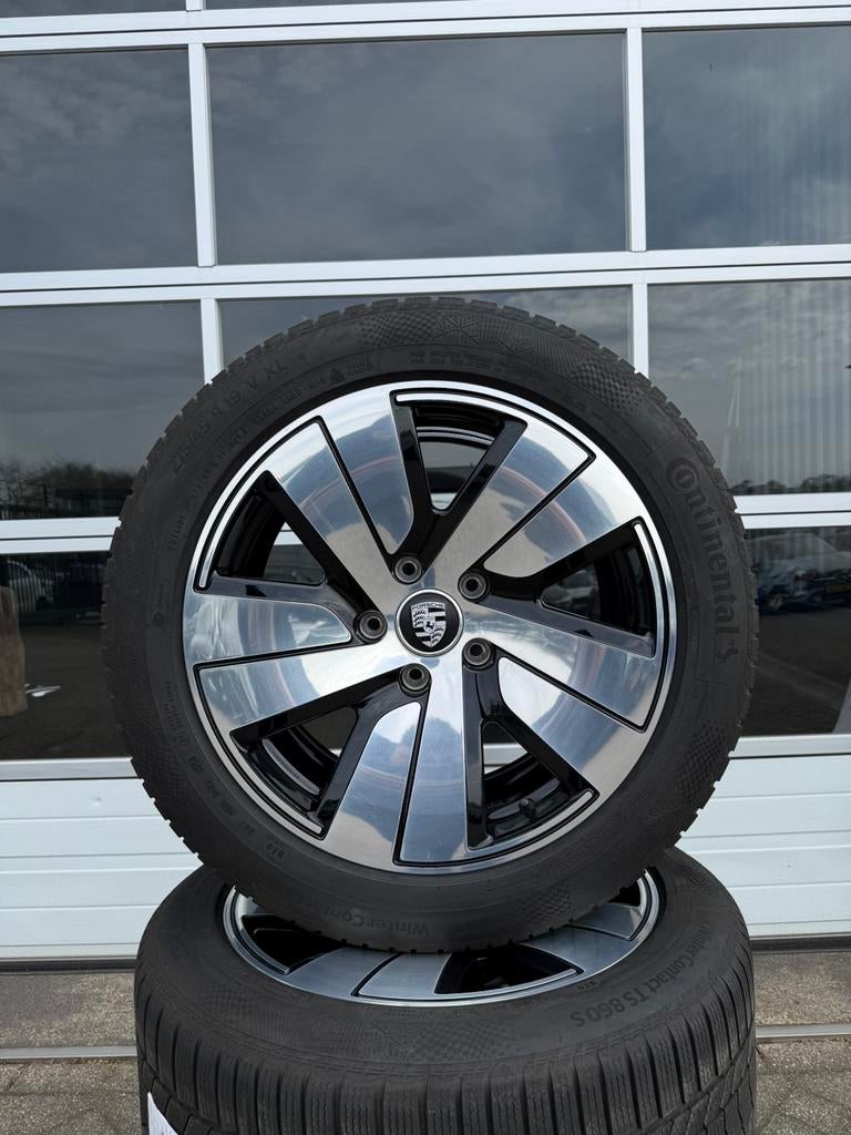 Originele 19” Porsche Taycan S Aero velgen winterbanden, Banden en Velgen, Winterbanden, Ophalen, 19 inch