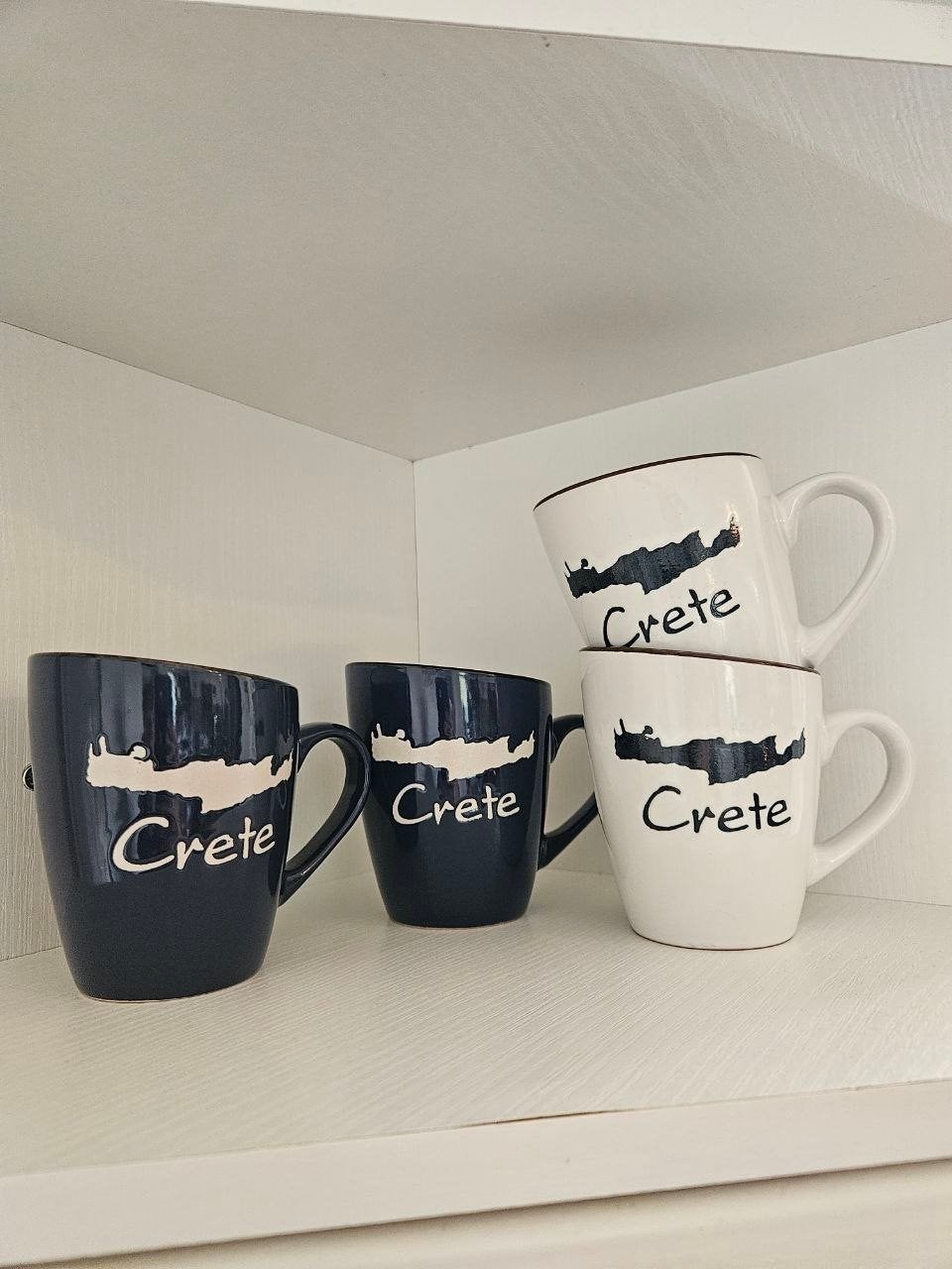 4 mooie nieuwe bekers Kreta Crete Griekenland Greece, Ophalen of Verzenden, Nieuw, Overige stijlen, Kop(pen) en/of Schotel(s)