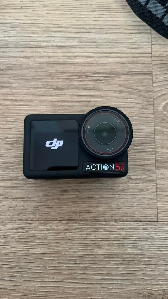 DJI Osmo Action 5 Pro Te huur, Ophalen, Zo goed als nieuw, Overige merken